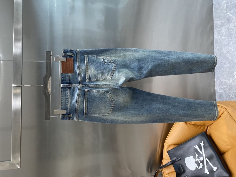 l0vis Vvtt0n jeans